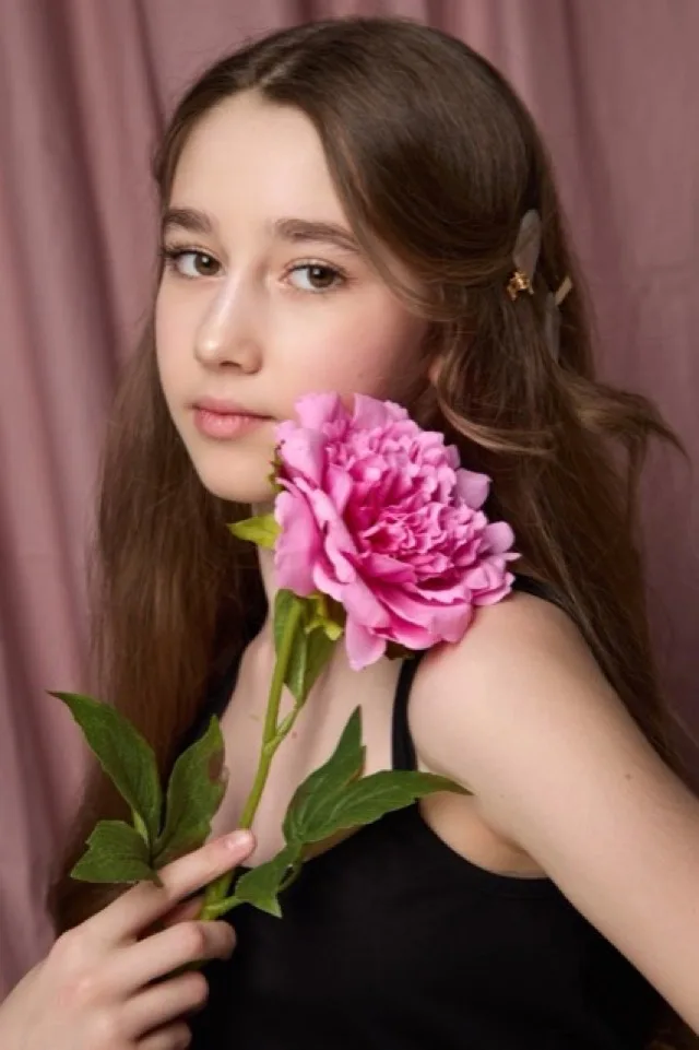 Ученица школы моды Pink Models, портфолио-кадр